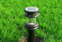 LED太阳能草坪灯 点亮城市美化生活