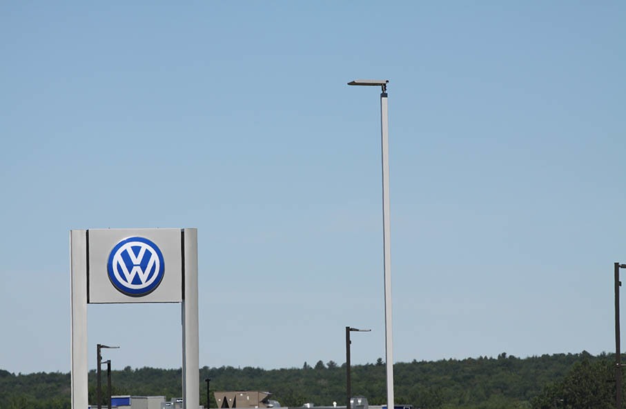 Volkswagen Trois-Rivieres Car Dealership Lighting Project