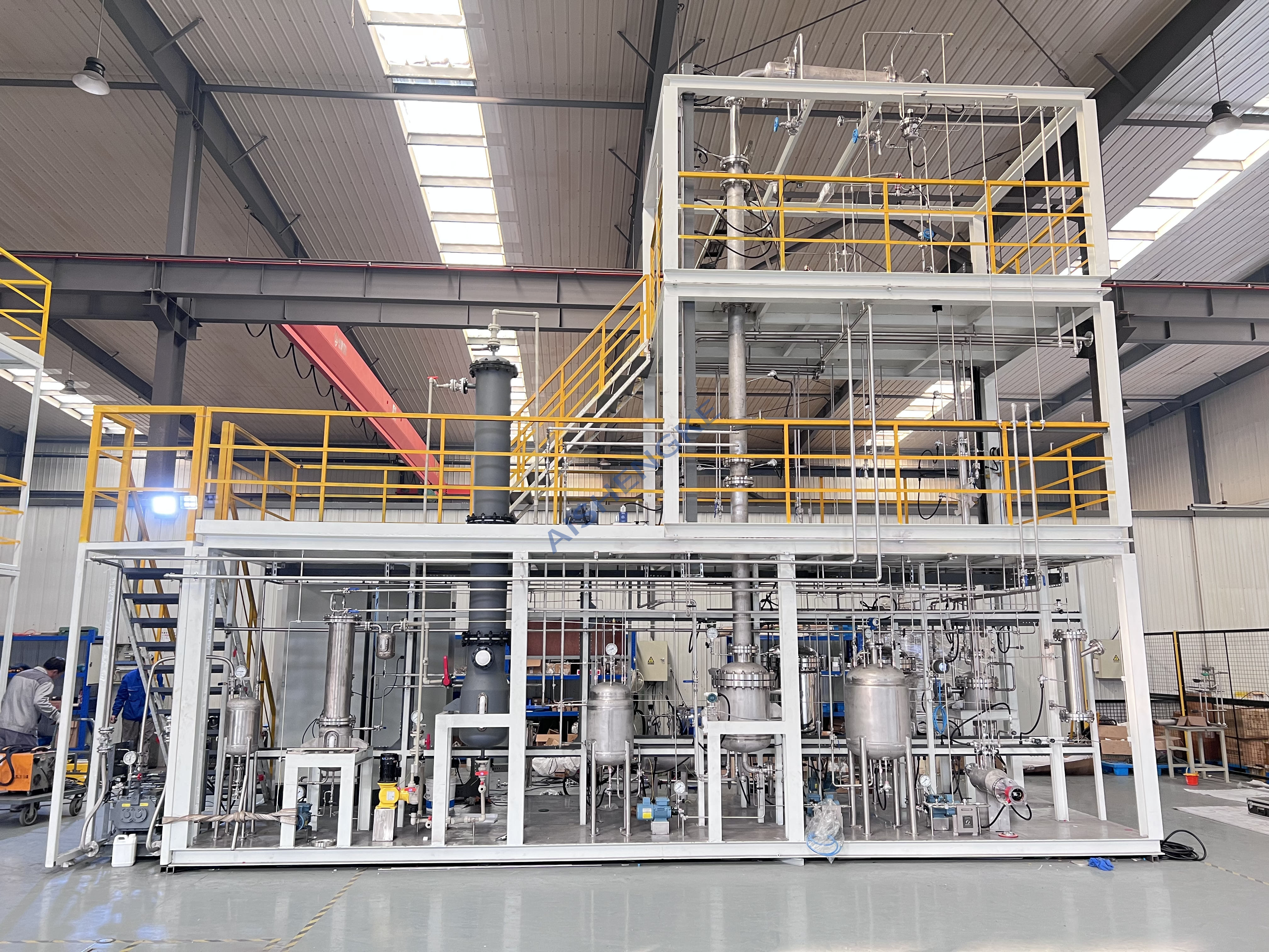 Industrial Continuous Distillation Unit