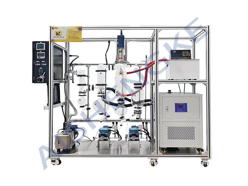 0.1-8kg/h Throughput Laboratory Essential Oil Distillation Equipment For Sale