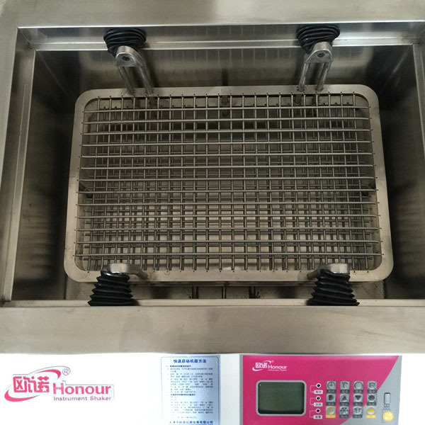 水浴智能摇床（振荡器）HNY-303
