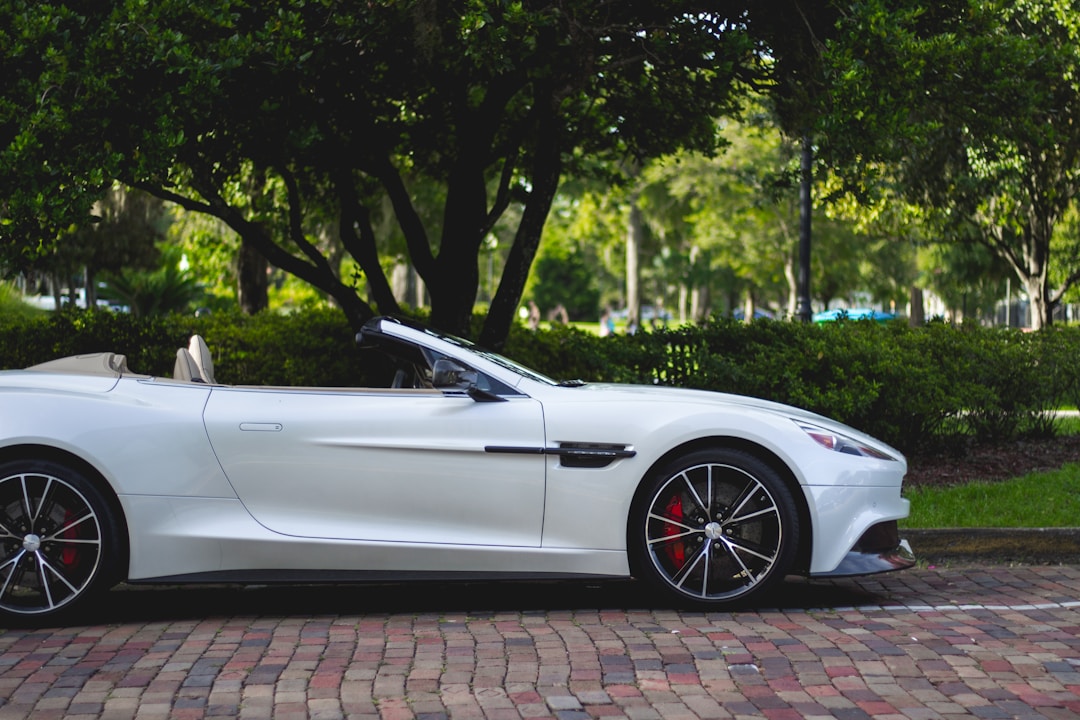 Automobile Gas Springs: The Unsung Heroes Enhancing Automotive Performance and Comfort