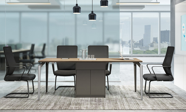 London-series-meeting-desk