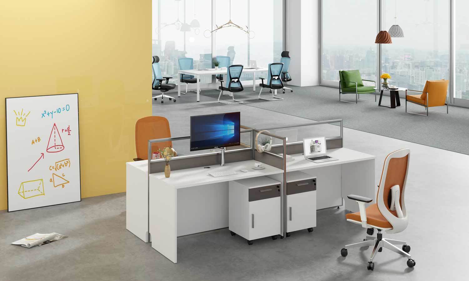 Glass Screen style of Doha workstation partition