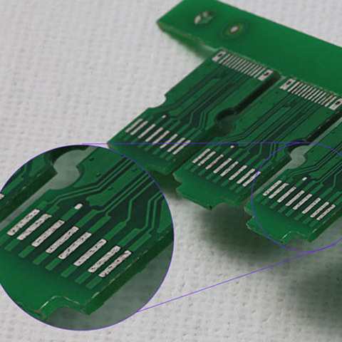 瑞丰恒10W紫外激光器切割PCB线路板，可将工艺提升一个档次