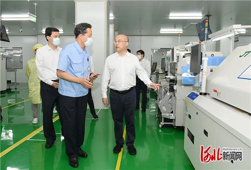 2022年9月4日，省长王正谱参观来福工业园。