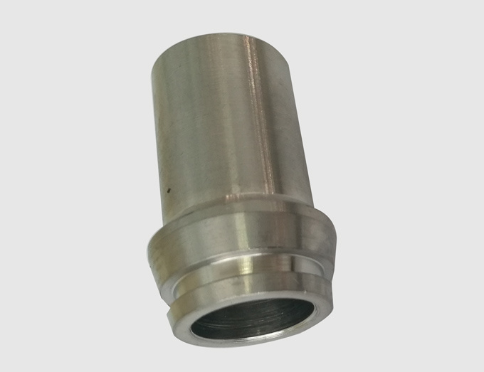 Welded pipe joint with O-ring