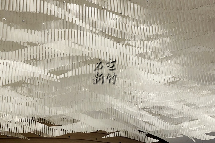 皇冠假日酒店“海絲”藝術(shù)燈具