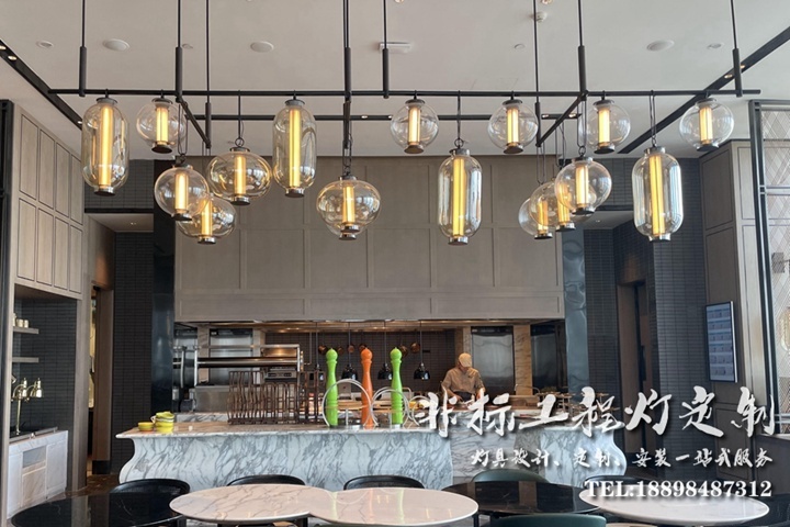 英迪格酒店公共區(qū)域燈具定制配置方案