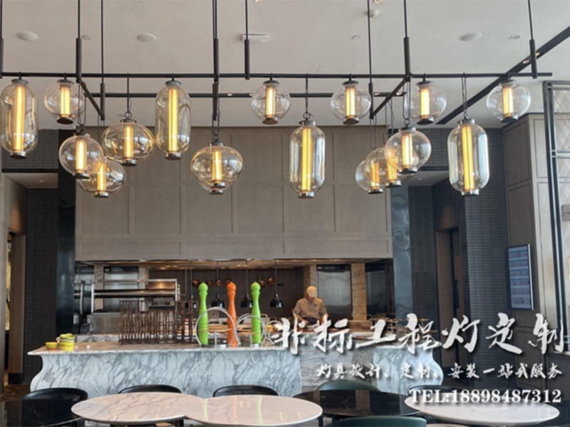 英迪格酒店公共區(qū)域燈具定制配置方案