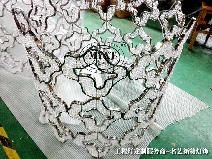 水晶燈生產(chǎn)細節(jié)