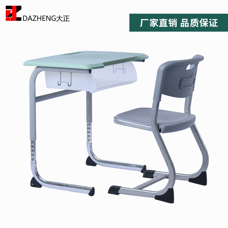 優(yōu)質(zhì)培訓(xùn)課桌椅