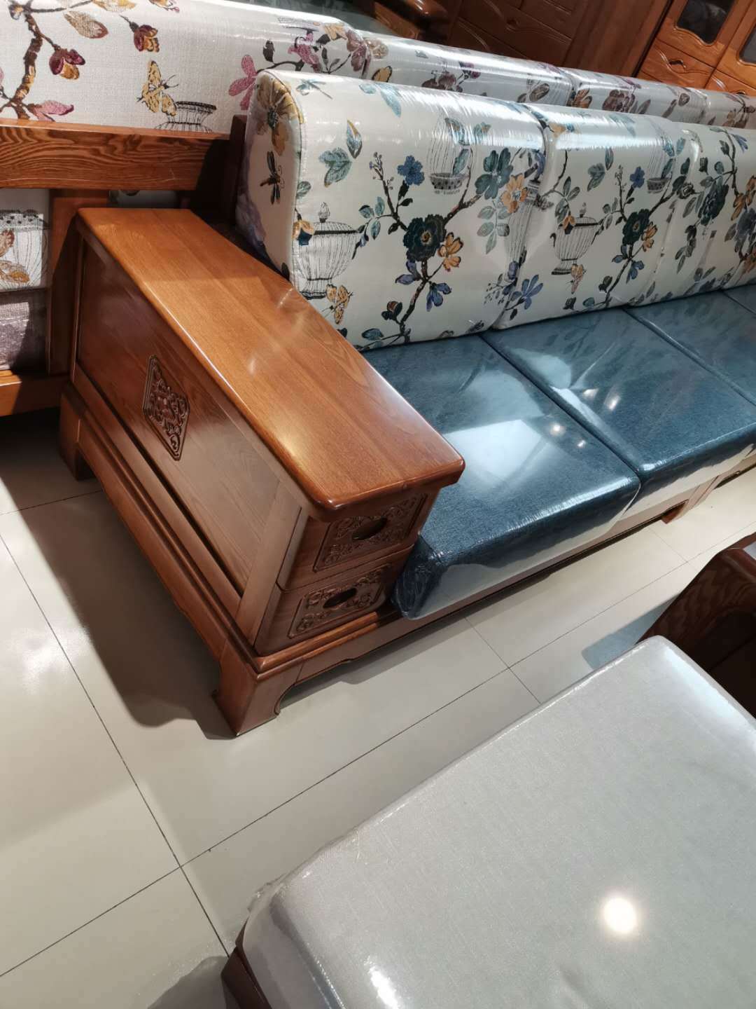苏伦家具