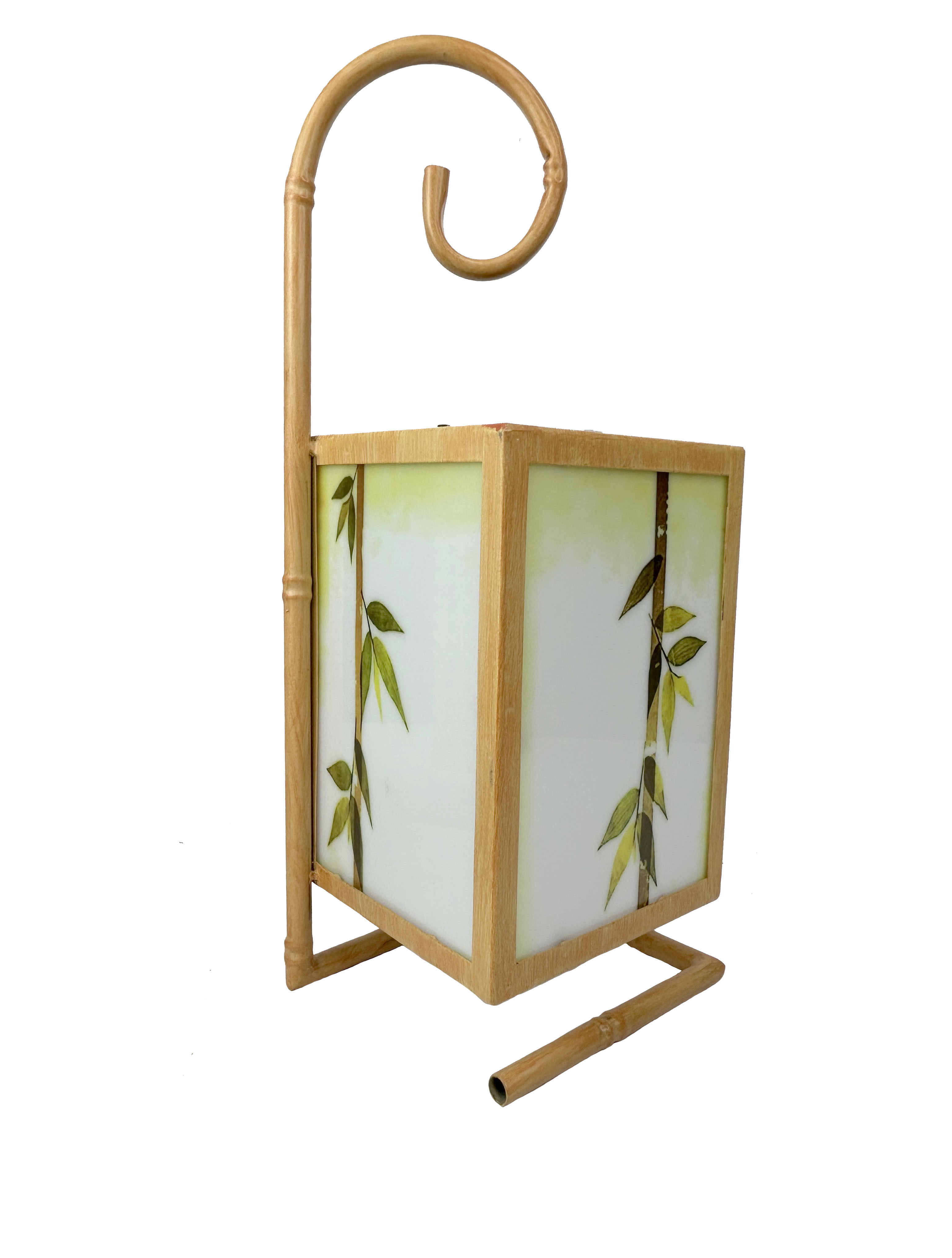 Picturesque Rattan Solar Lamp for Garden Decorations