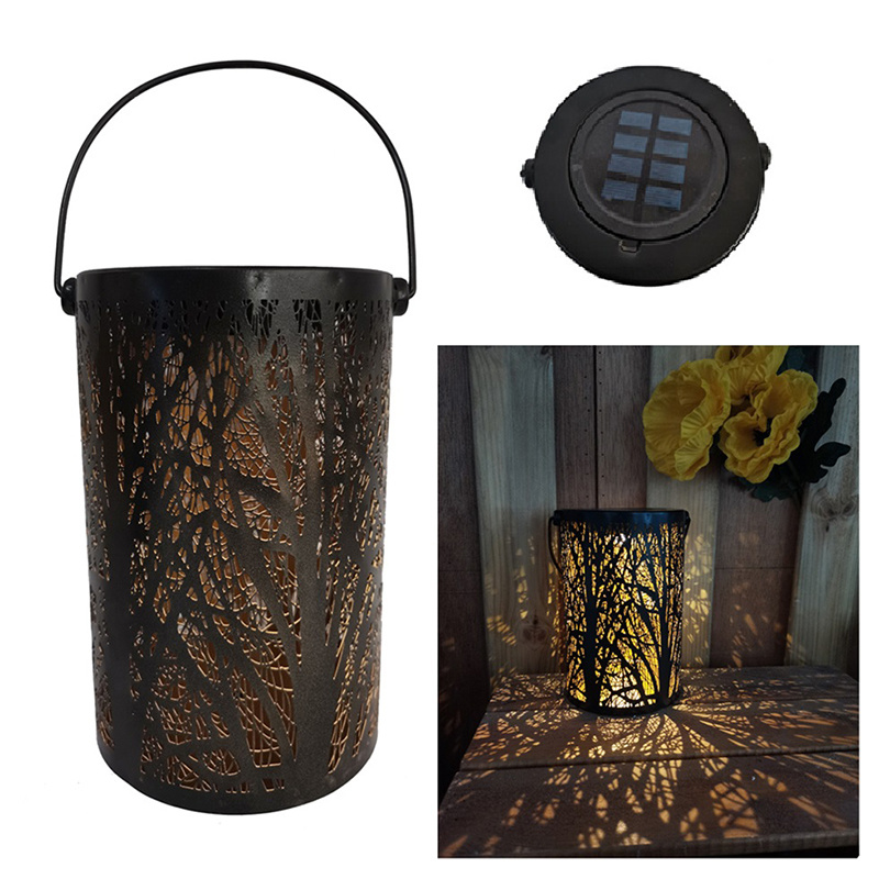 Mesmerizing Garden Metal Lantern Light