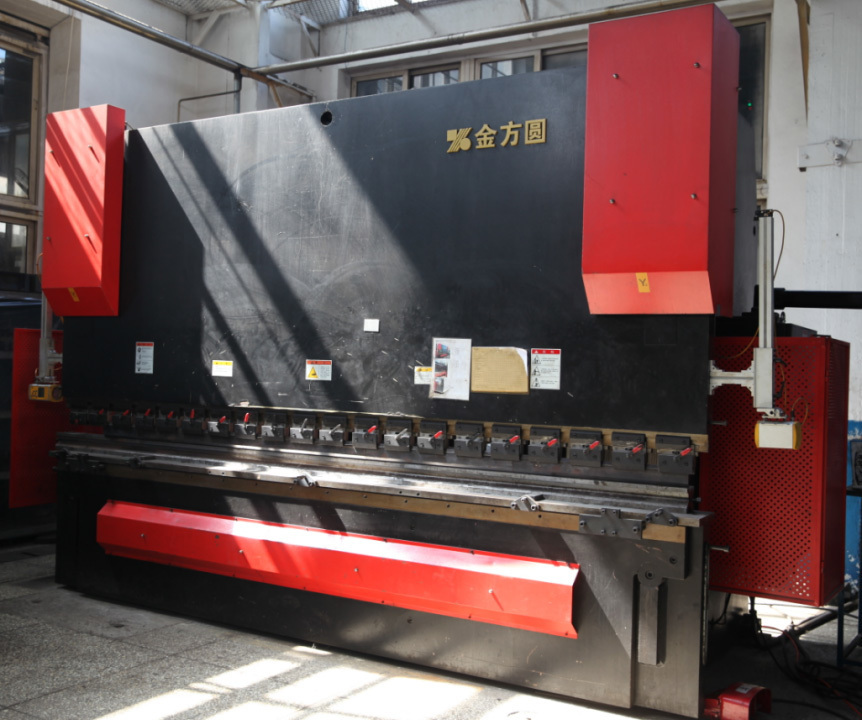 4-meter 300 ton large tonnage bending machine