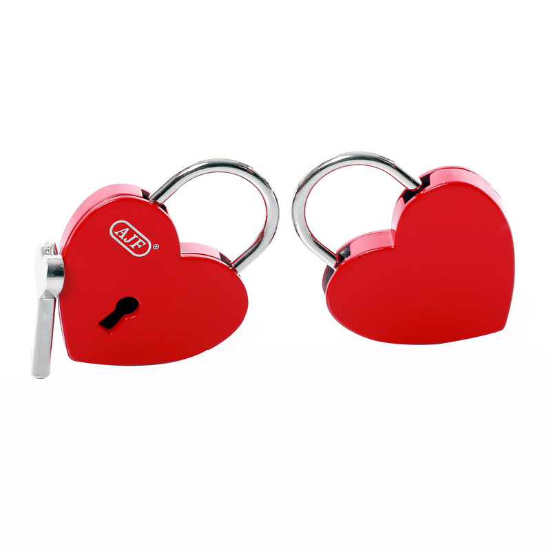 45mm Red Heart Padlock For Valentine s Day