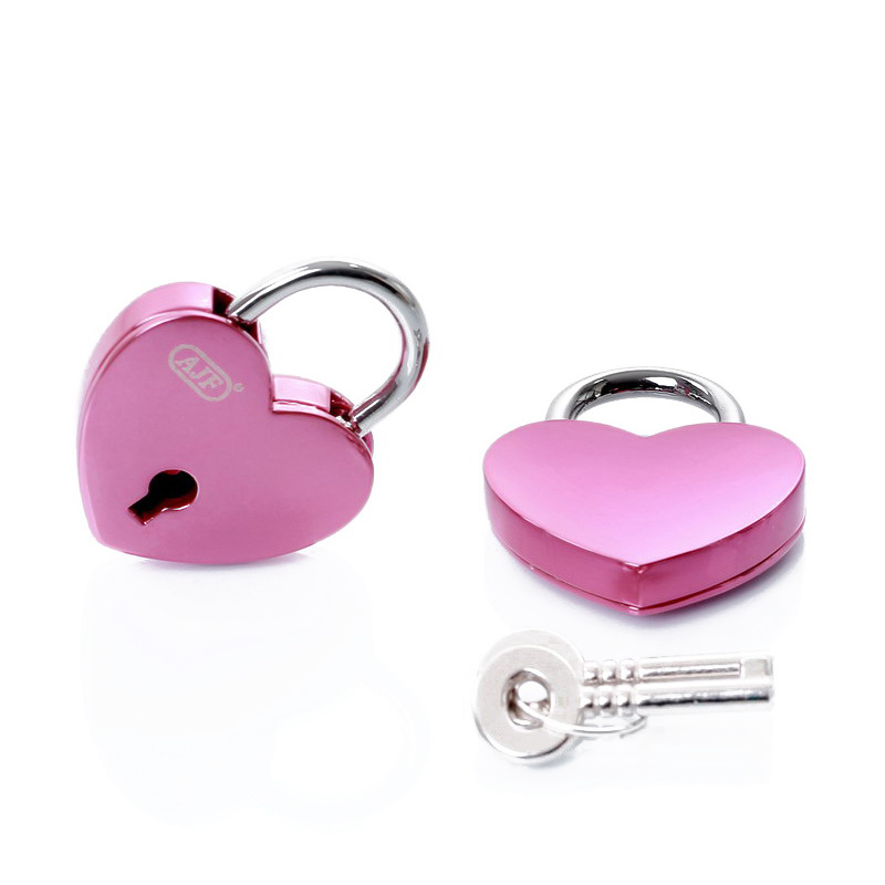 Small Shiny Pink Lock And Key Heart