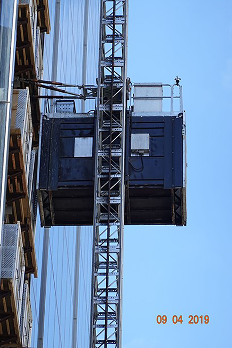  施工升降机应用在新西兰工地