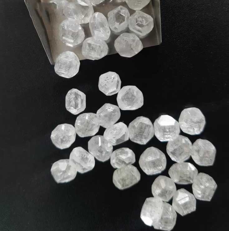 5 ~ 6 carats non taillés en laboratoire pour cultiver des diamants