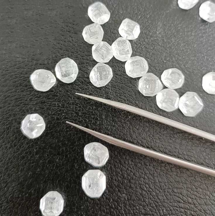 0,5 carat 1,0 carat 1,5 carat en laboratoire circulaire pour cultiver des diamants bruts