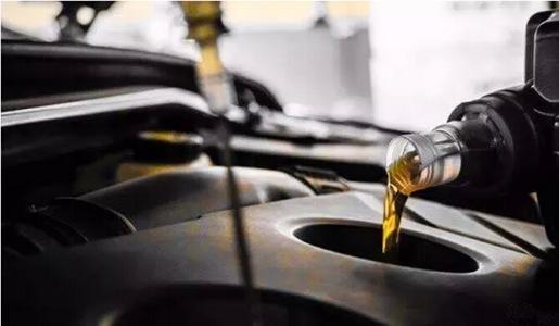 汽车润滑油有哪些添加剂成份？汽车润滑油加了添加剂有什么用？