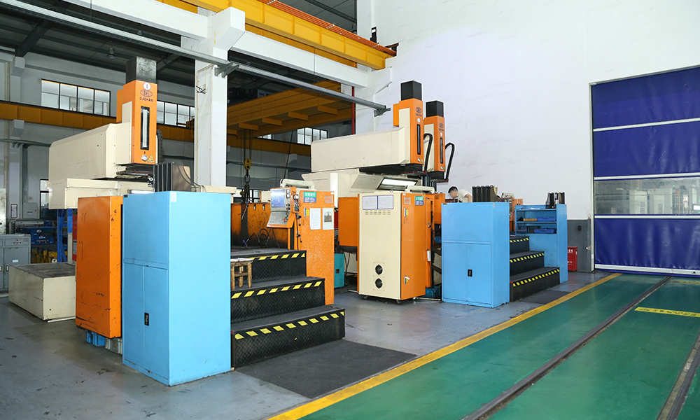 Plant equipment Plant equipment