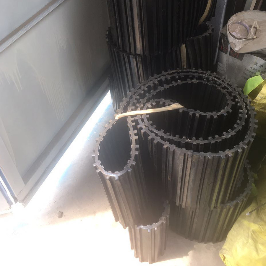 Rubber conveyor belt