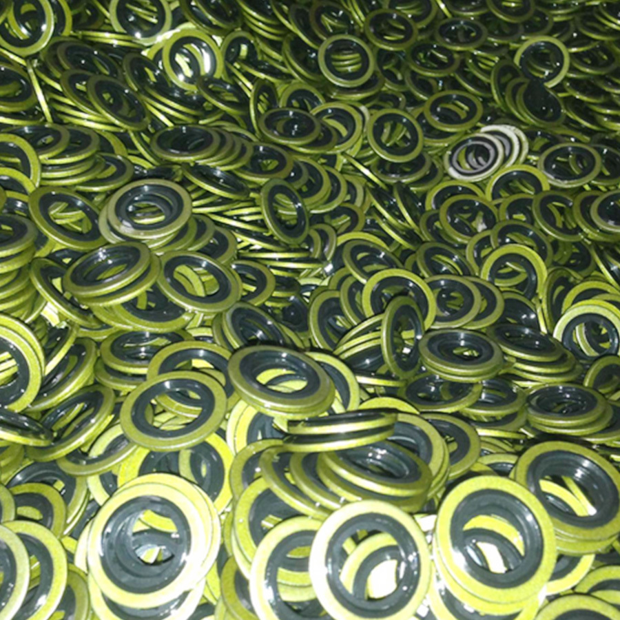 Composite gasket composite pad