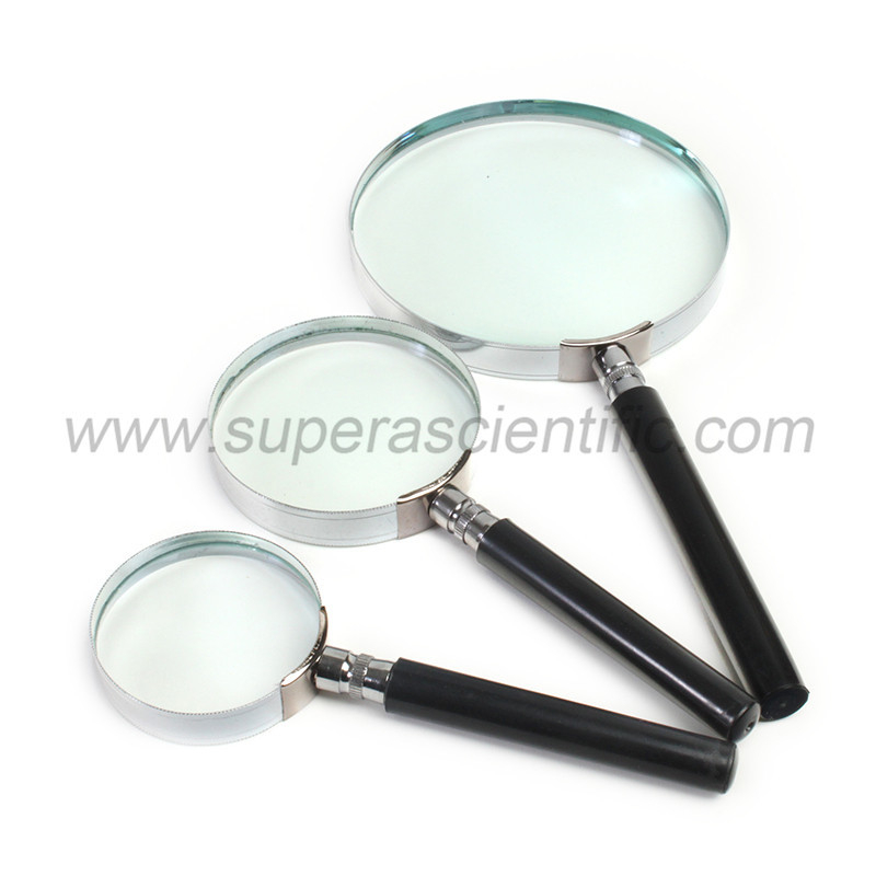 Magnifier, Chrome Rim and Plasctic Handle