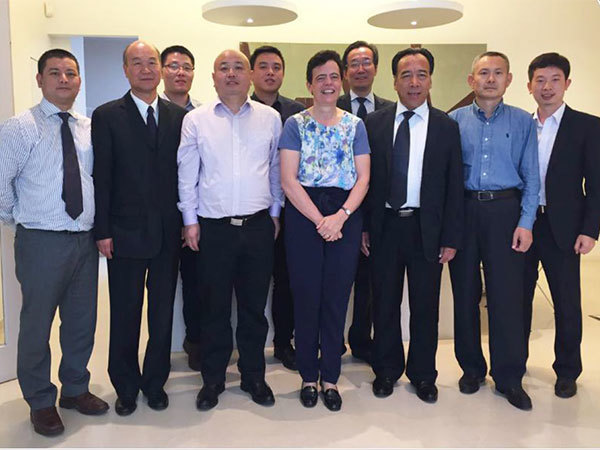集團領導劉振發攜同“綠盟工業固廢應用技術委員會”展開對外交流與合作“歐洲石膏考察商務團”