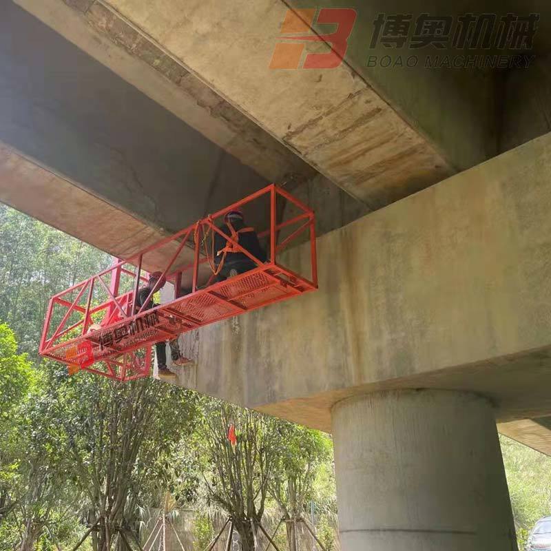 高速桥梁排水管安装及桥底检修平台