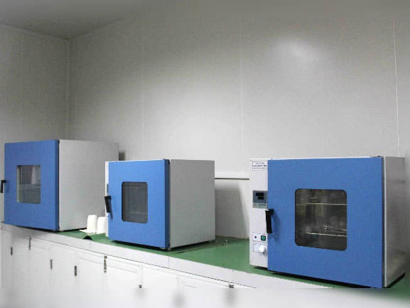 Precision testing equipment4