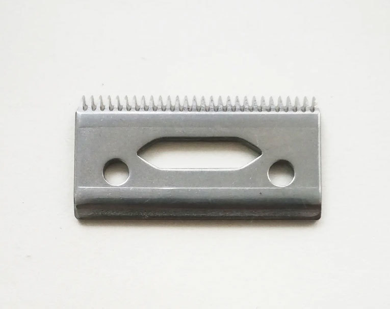 Maintenance of hair clippers for hair clippers