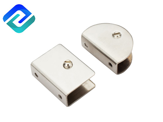 Stainless steel investment casting glass clip