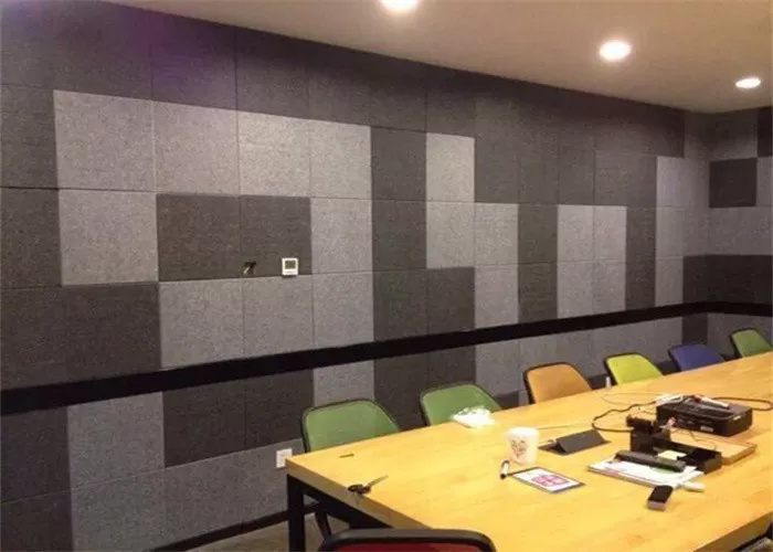 Panneau acoustique coloré à haute teneur en fibres de PET, panneau en fibres de polyester de 1,22x2,42 m