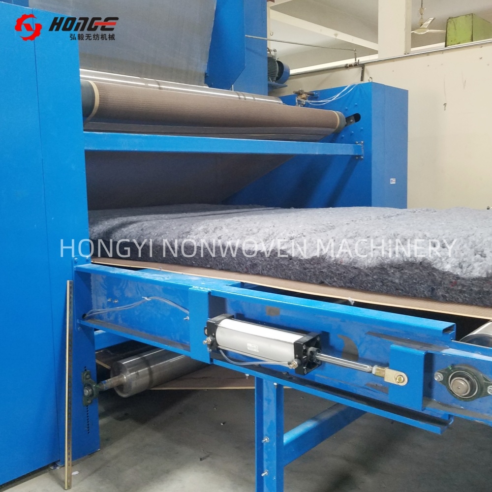 2.6m Working Width  Airlaid Machine line For Making Carpet  Waste Fiber