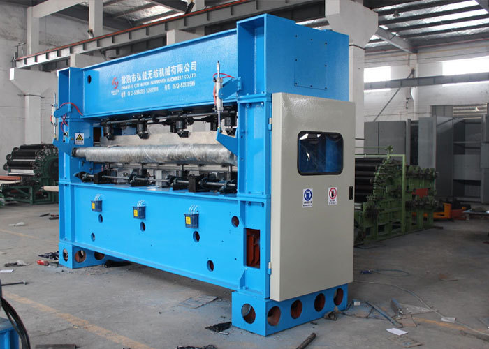 2.5M Double Shaft Nonwoven Needle Punching Machine For Carpet / Geo Textiles / Rags