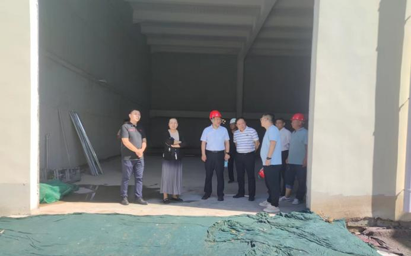 公司领导班子视察鹿泉食盐储备库 公司领导班子视察鹿泉食盐储备库
