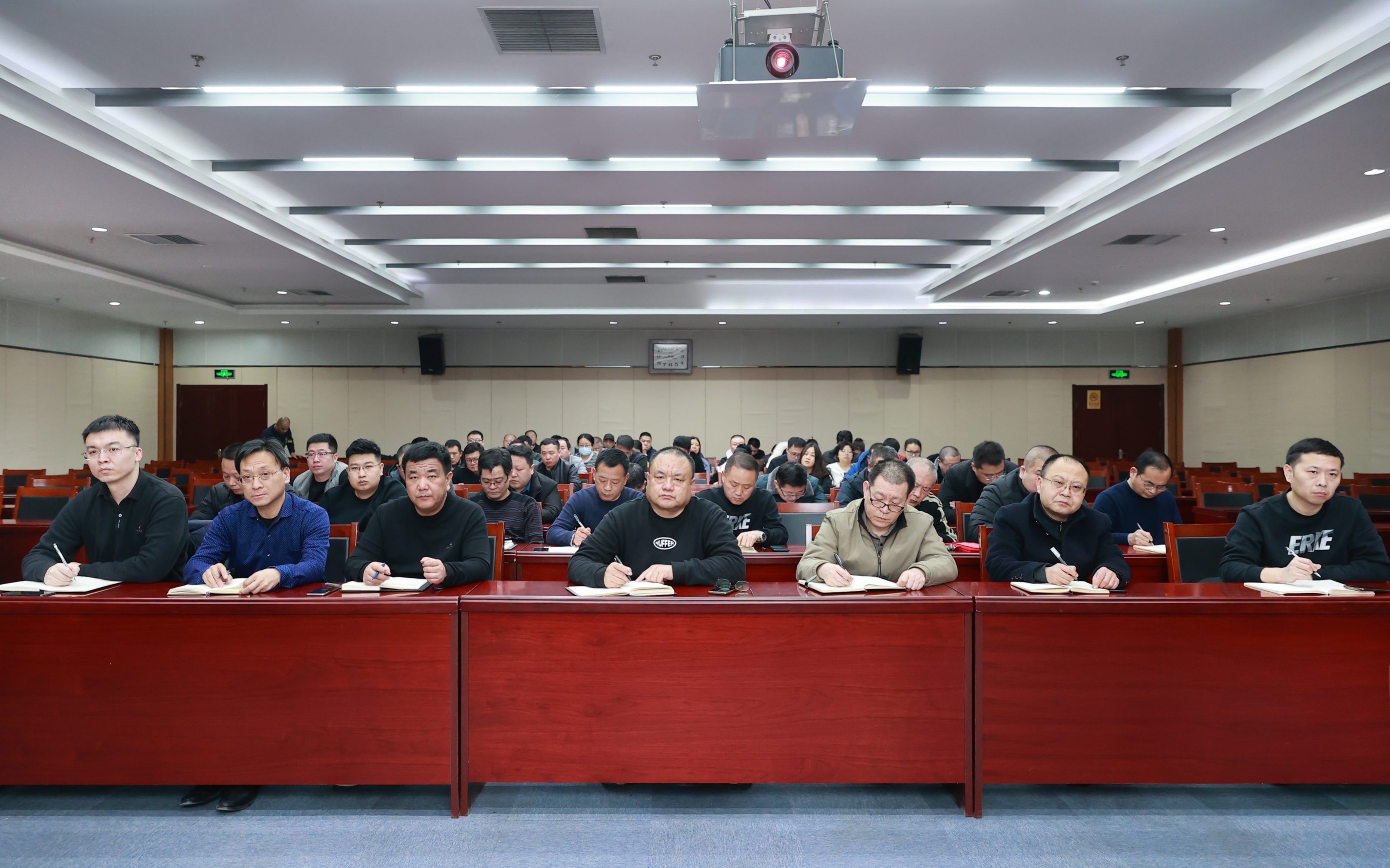 必赢766net手机版集团有限公司召开 2024年度工作总结表彰暨2025年度工作部署大会 必赢766net手机版集团有限公司召开 2024年度工作总结表彰暨2025年度工作部署大会