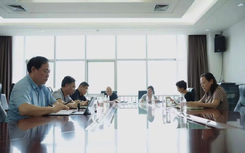 776net必赢公司党委召开理论中心组学习会议 776net必赢公司党委召开理论中心组学习会议
