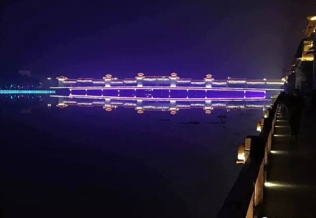Sichuan-Deyang Guanghan Duck Bridge