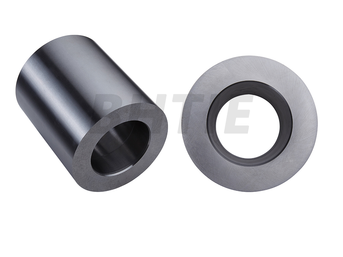 Slitting blade set & spacer bush & tool holder