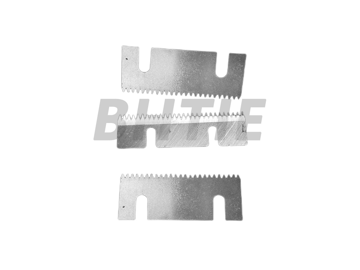 Packaging toothed blade / knife