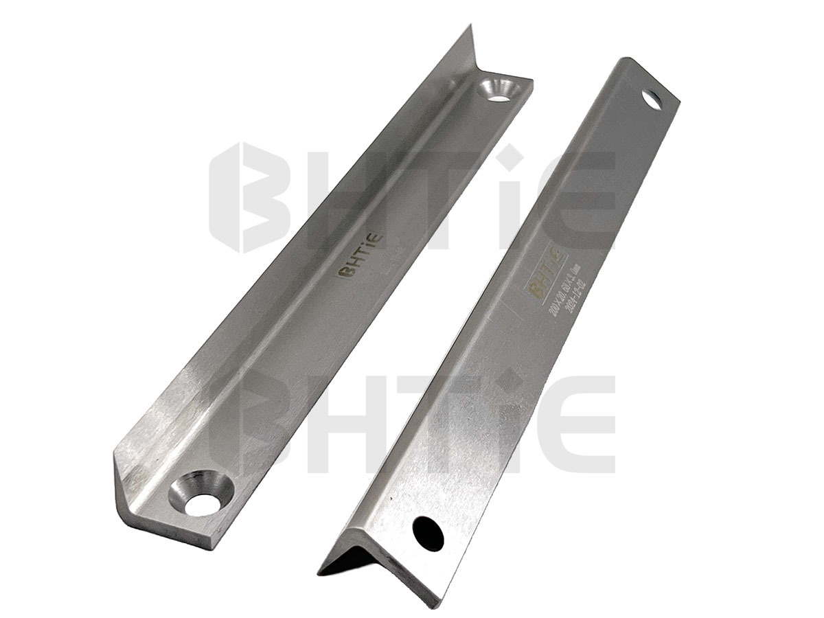 Customized Bender knives / blades