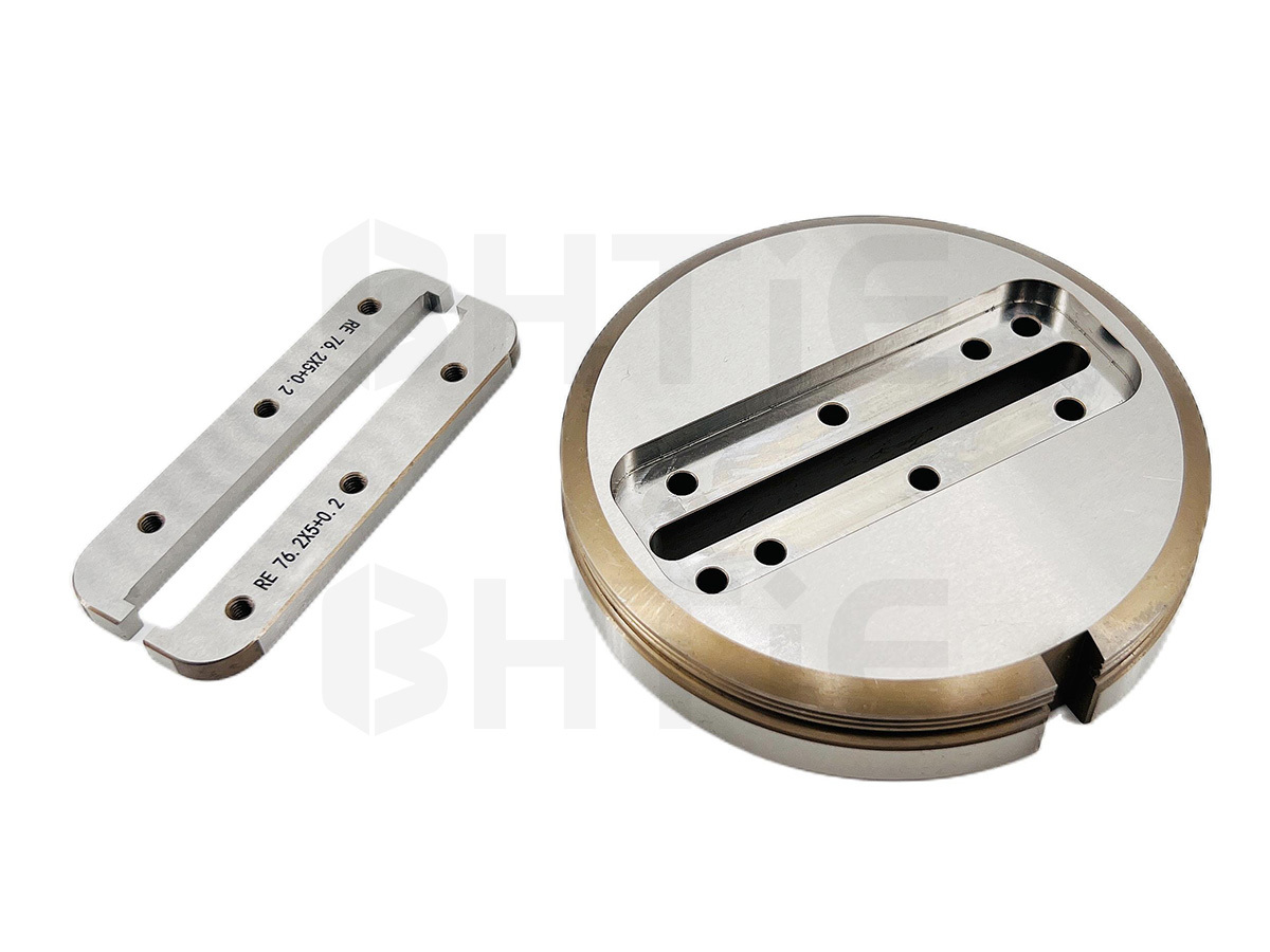 Trumpf style Separating die with interchangeable cutting blades RE76.2×5