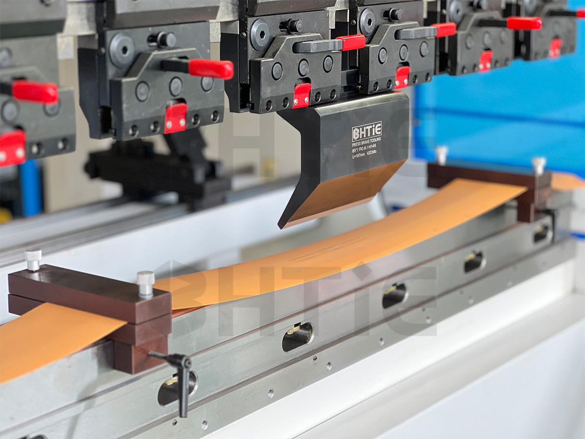 Clamping Fixture for Die Cover Film / Urethane Rolls