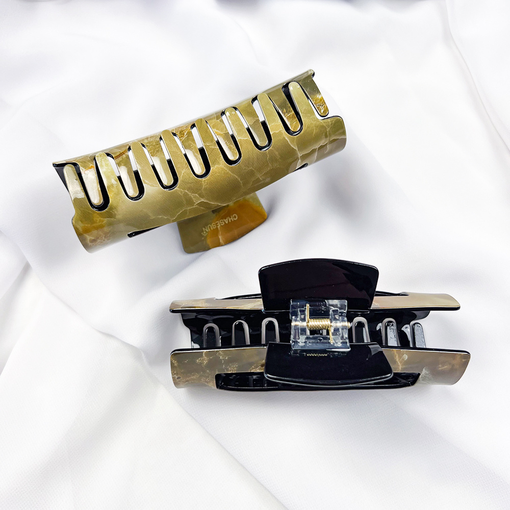 Acrylic marble clip