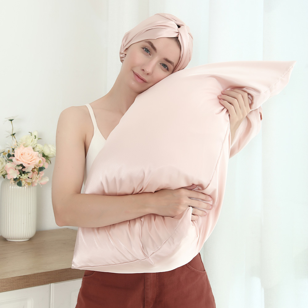 Silk pillowcase