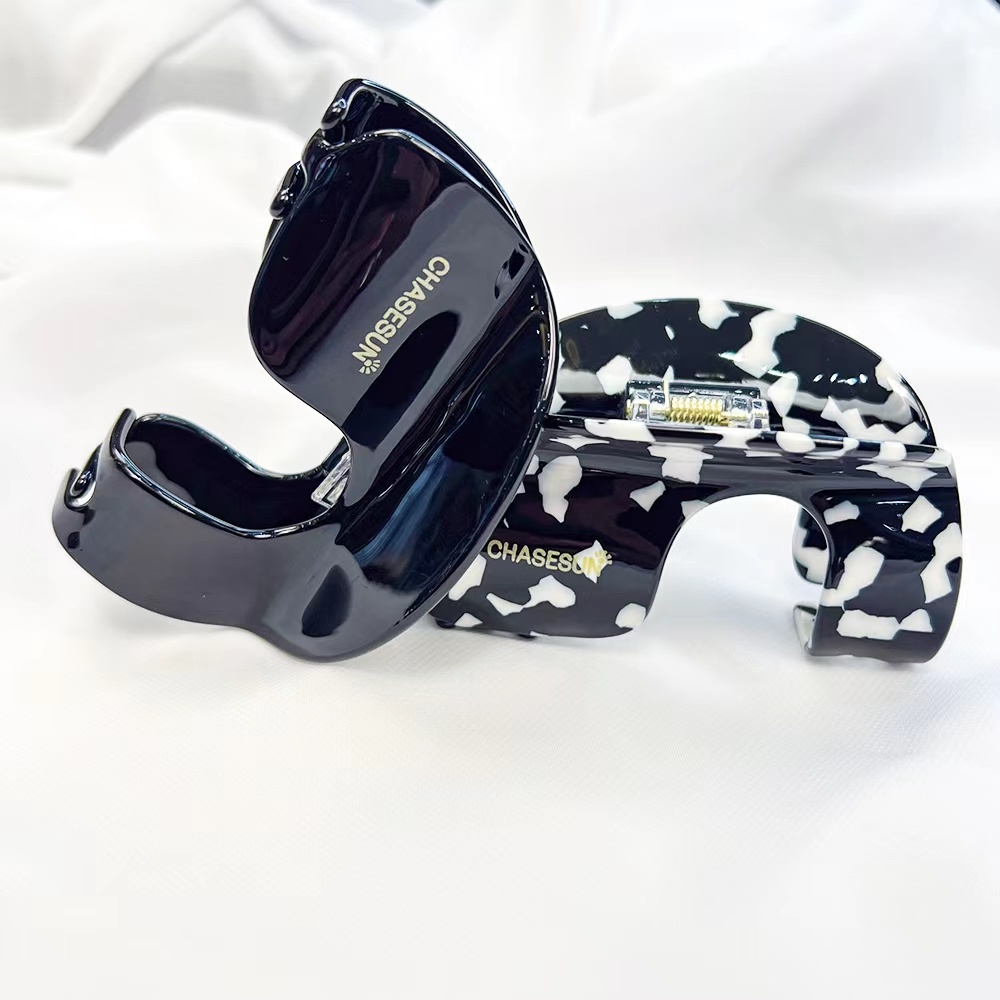 U-shaped acetic acid clip